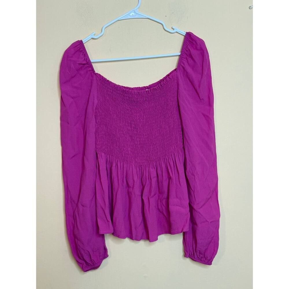 Vine & Love magenta pink smocked top size small long puff sleeves